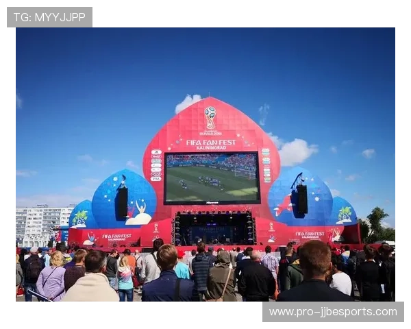 送给足球迷的完美礼物选择推荐 打造专属于他的足球星主题惊喜